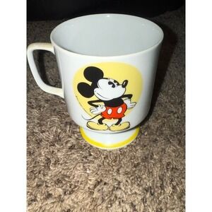 Vintage Disneyland Walt Disney World Mickey Mouse Pedestal‎ Mug Japan